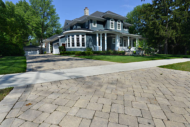 Best Concrete Paver Driveway  in Mahtomedi, MN
